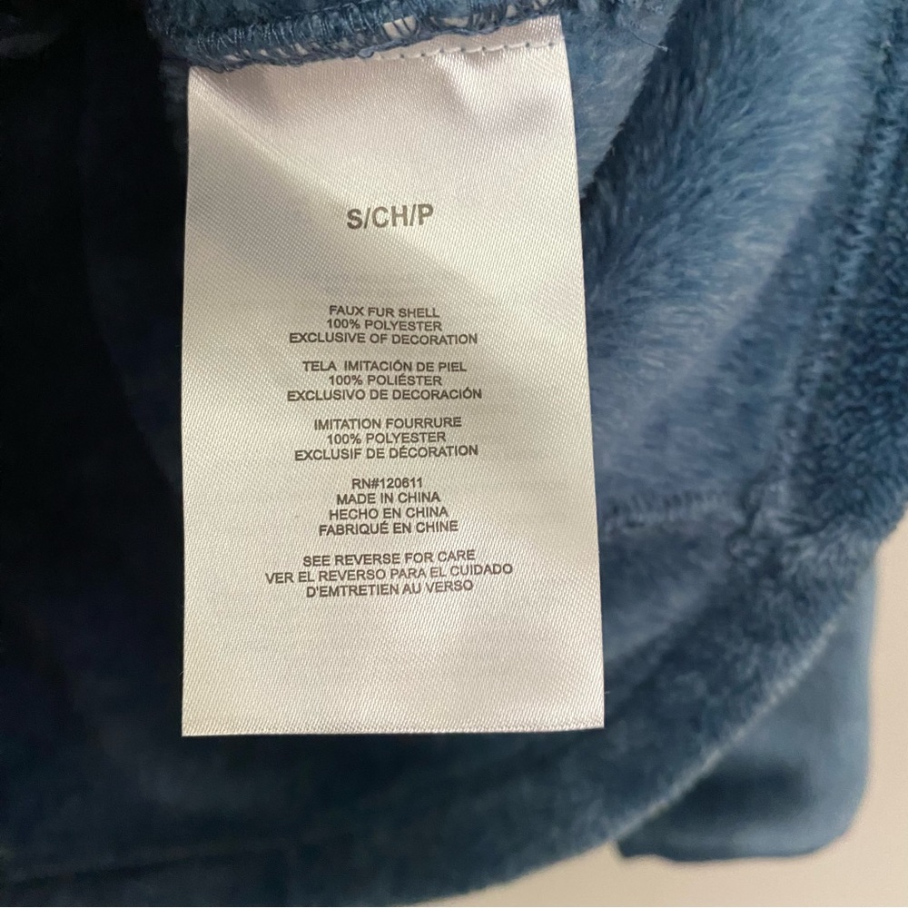 Stoic Faux Fur Zip Up Jacket - Picture 2 of 5